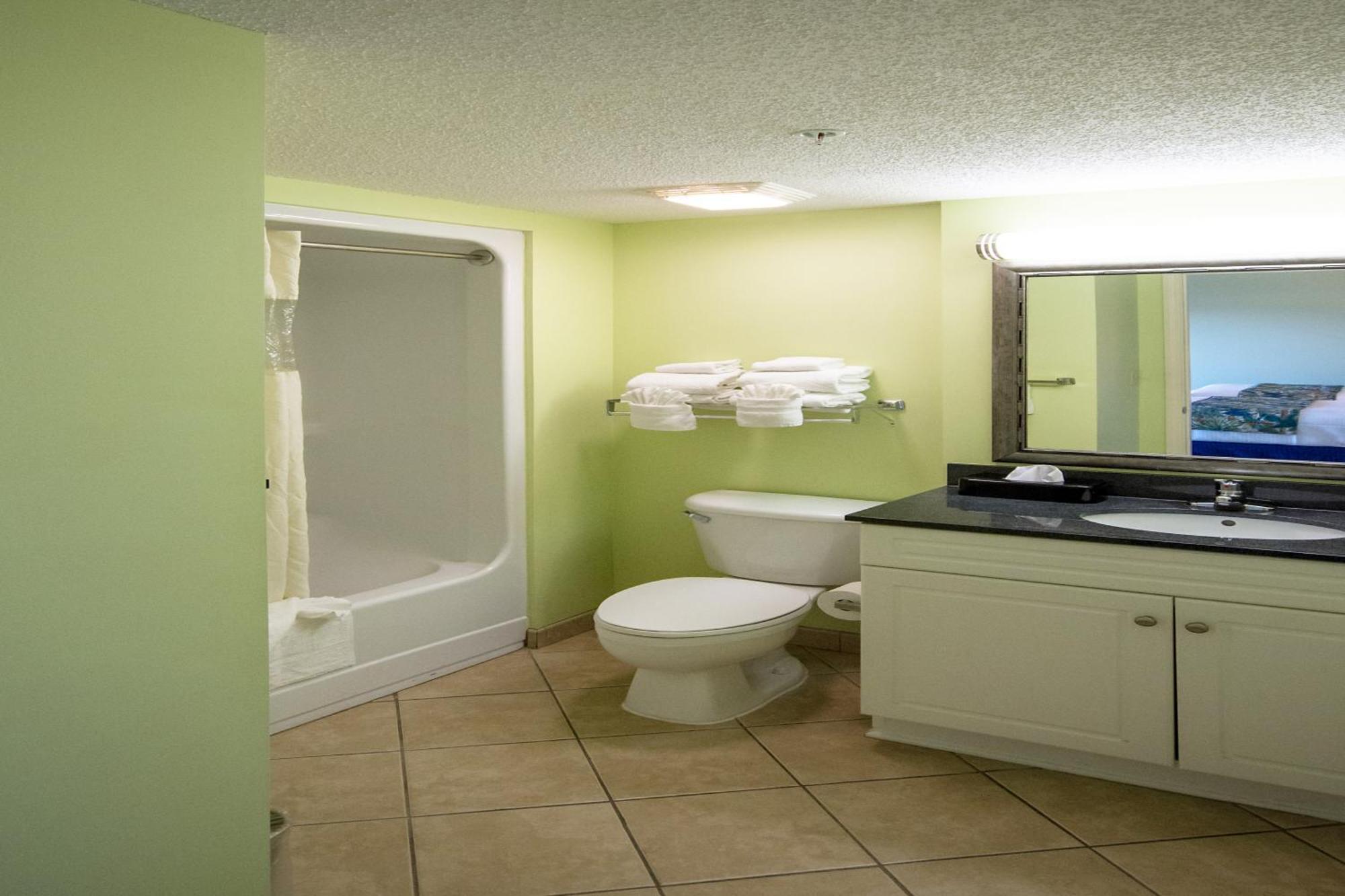Ocean View Three Bedroom Condo